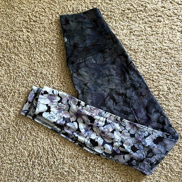 Lululemon align leggings purple floral size 2 - Picture 1 of 5
